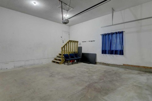 8006 112A Street, Grande Prairie, AB - Indoor Photo Showing Garage