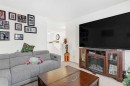 7209 105 Street, Grande Prairie, AB  - Indoor Photo Showing Living Room 