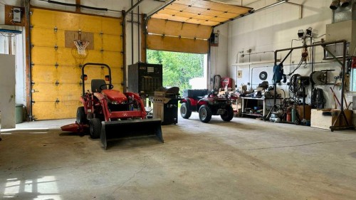 783026 2 Highway, Rycroft, AB - Indoor Photo Showing Garage