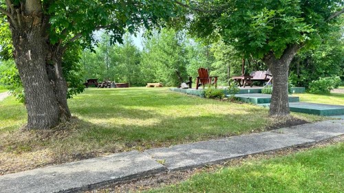 783026 2 Highway, Rycroft, AB - Outdoor