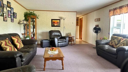 783026 2 Highway, Rycroft, AB - Indoor Photo Showing Living Room