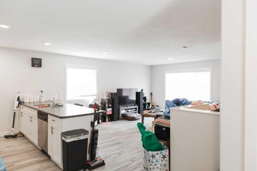 9514 112, Clairmont, AB - Indoor
