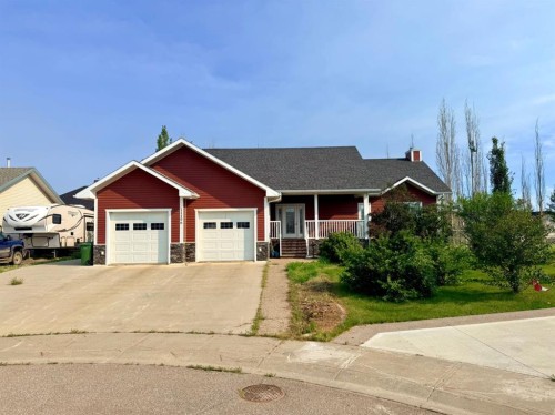 11106 107 Ave, La Crete, AB - Outdoor With Deck Patio Veranda With Facade