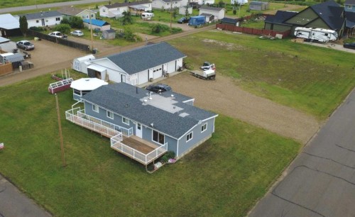 908 6 Avenue, Hines Creek, AB - Outdoor With View