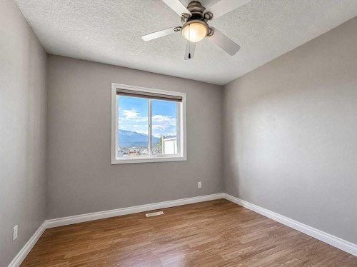 10913 Grande Avenue, Grande Cache, AB - Indoor Photo Showing Other Room
