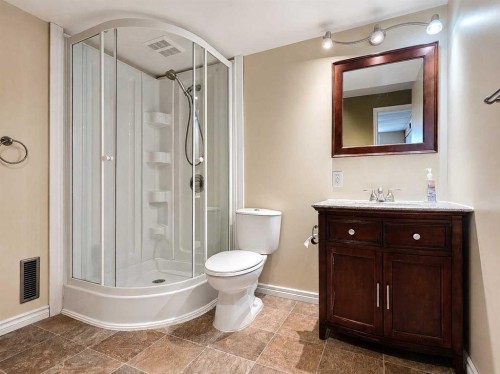 10913 Grande Avenue, Grande Cache, AB - Indoor Photo Showing Bathroom