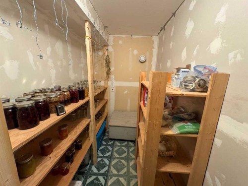10313 89 Street, Peace River, AB - Indoor