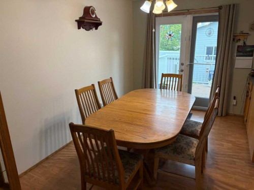 10313 89 Street, Peace River, AB - Indoor Photo Showing Dining Room
