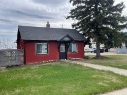 10915 104 Ave Avenue  Fairview, AB T0H 1L0
