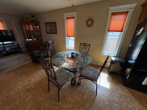 10032 102 Street, Peace River, AB - Indoor Photo Showing Dining Room