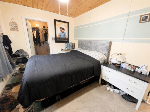 4631 50 Street, Rycroft, AB - Indoor Photo Showing Bedroom