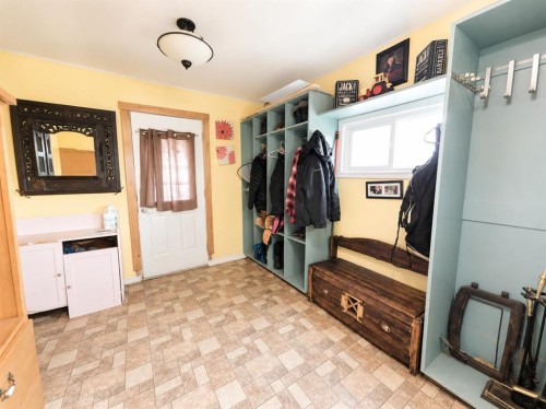 4631 50 Street, Rycroft, AB - Indoor Photo Showing Other Room