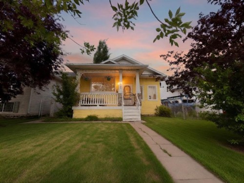 7349 Kateri Drive  Grande Prairie, AB T8W 2N3