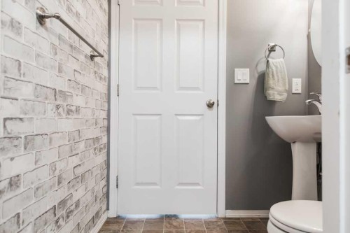 8809 69 Avenue, Grande Prairie, AB 