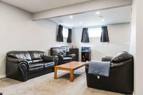 8809 69 Avenue, Grande Prairie, AB 