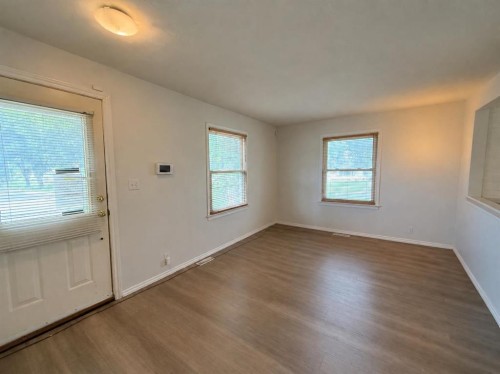 4653 55Th Avenue, High Prairie, AB - Indoor Photo Showing Other Room