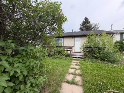 10408 96 Street Grande Prairie, AB T8V 1Z9