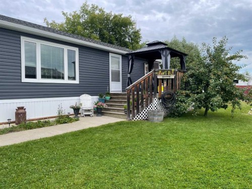 10405 100 Street, Fairview, AB - Outdoor With Deck Patio Veranda