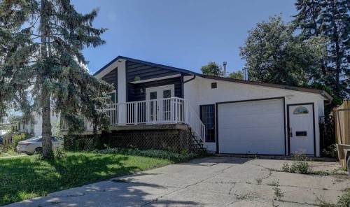 7314 98 Street  Grande Prairie, AB T8V 4X8
