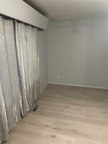 4805 55 Avenue, Valleyview, AB - Indoor Photo Showing Other Room