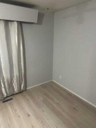 4805 55 Avenue, Valleyview, AB - Indoor Photo Showing Other Room