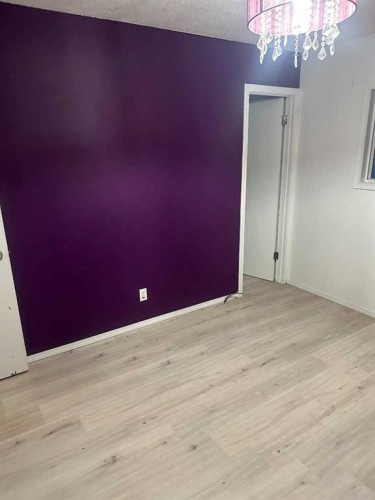 4805 55 Avenue, Valleyview, AB - Indoor Photo Showing Other Room