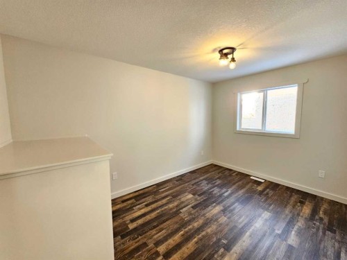 9215 94A Avenue, Wembley, AB - Indoor Photo Showing Other Room