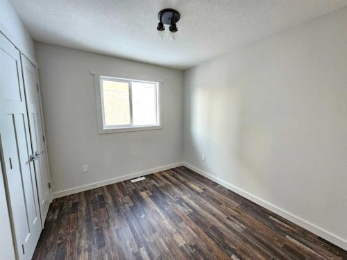 9215 94A Avenue, Wembley, AB - Indoor Photo Showing Other Room