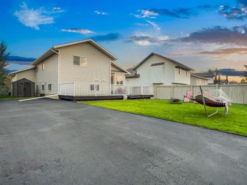 102 Pinnacle Crescent, Grande Prairie, AB - Outdoor