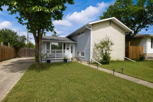 10214 111 Avenue  Grande Prairie, AB T8V 1T8