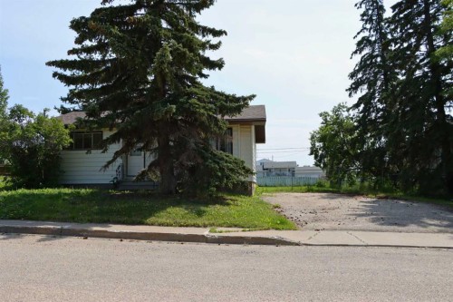 4812 53 Avenue, Valleyview, AB - Outdoor