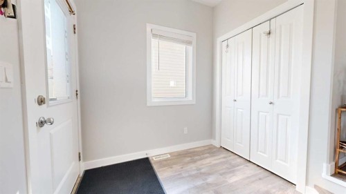 9517 113 Avenue, Clairmont, AB - Indoor Photo Showing Other Room