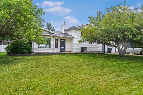 10602 101 Ave, Hythe, AB - Outdoor