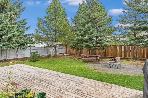 10602 101 Ave, Hythe, AB - Outdoor With Deck Patio Veranda With Backyard