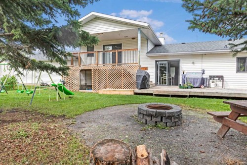 10602 101 Ave, Hythe, AB - Outdoor With Deck Patio Veranda
