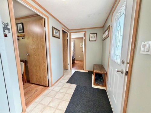 4612 48 Street, Rycroft, AB - Indoor Photo Showing Other Room
