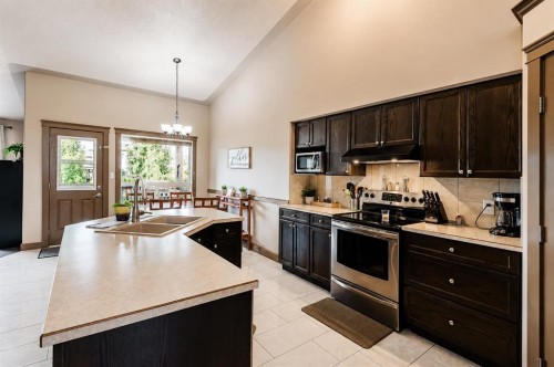 10926 60 Avenue, Grande Prairie, AB - Indoor Photo Showing Kitchen With Double Sink