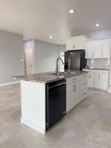 9904 111 Street Unit 4, La Crete, AB - Indoor Photo Showing Kitchen With Upgraded Kitchen