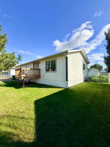 10629 101 Ave, La Crete, AB - Outdoor