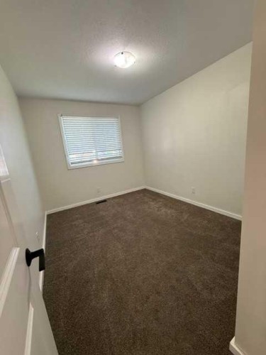 10205 103 Street, High Level, AB - Indoor Photo Showing Other Room