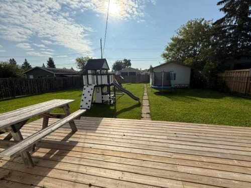 10205 103 Street, High Level, AB - Outdoor