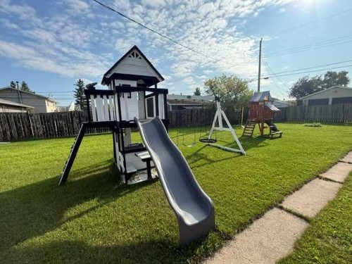 10205 103 Street, High Level, AB - Outdoor With Backyard