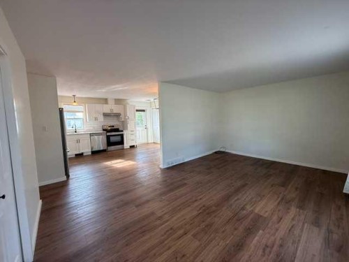 10205 103 Street, High Level, AB - Indoor
