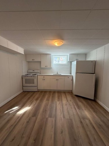 5032 55Th Avenue, High Prairie, AB - Indoor