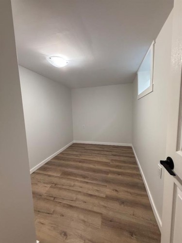 5032 55Th Avenue, High Prairie, AB - Indoor Photo Showing Other Room