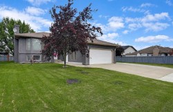 8914 117 Avenue Avenue Grande Prairie, AB T8X 1K2