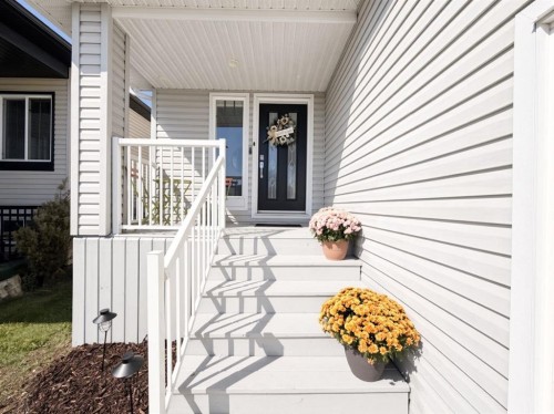 9010 Willow Drive, Grande Prairie, AB - Outdoor With Deck Patio Veranda With Exterior