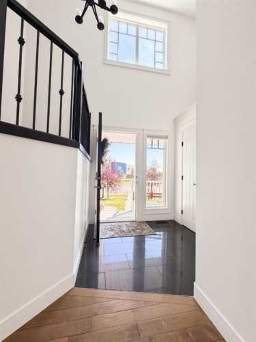 9010 Willow Drive, Grande Prairie, AB - Indoor Photo Showing Other Room