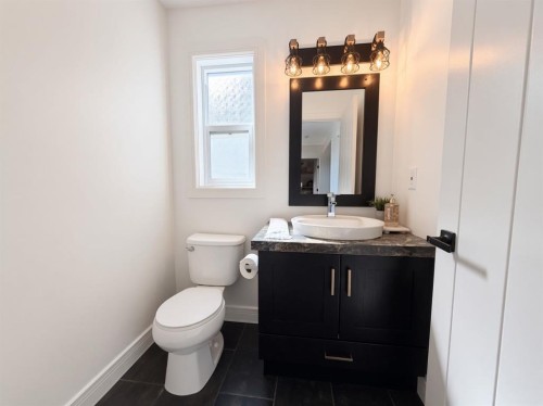 9010 Willow Drive, Grande Prairie, AB - Indoor Photo Showing Bathroom