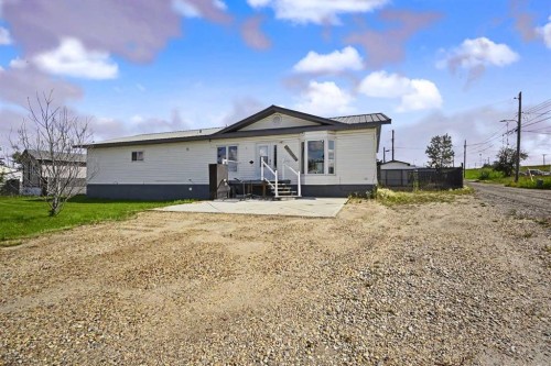 5003 46 Street  Valleyview, AB T0H 3N0